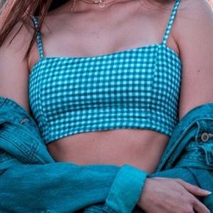 Brandy Melville crop top